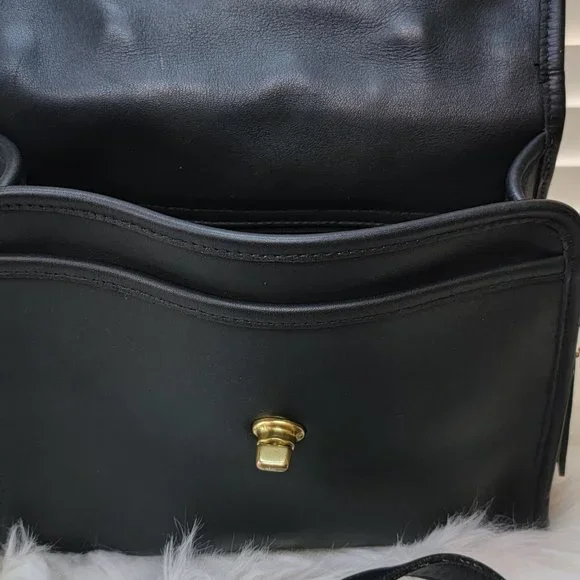 Vintage Coach Court Bag 9810 - Picture 8 of 9